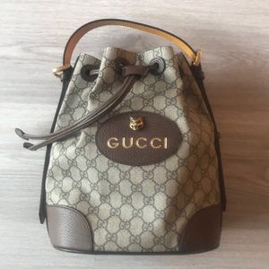 GG Supreme backpack - w/DUST BAG & GUCCI BOX